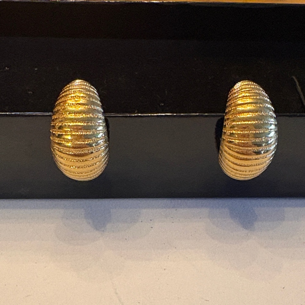 Gold Ribbed Half-Hoop Earrings